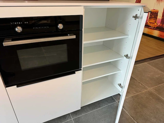 Brigitte - showroomkeuken - afbeelding 6 van  34