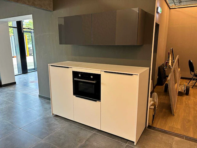 Brigitte - showroomkeuken - afbeelding 12 van  34