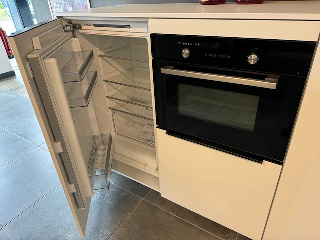 Brigitte - showroomkeuken - afbeelding 33 van  34