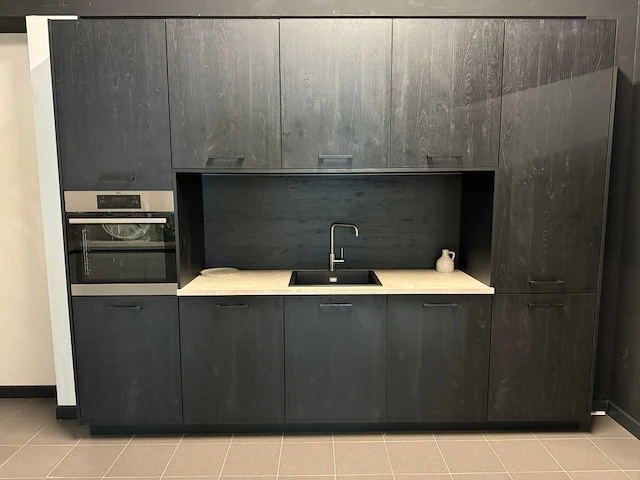 Brigitte - showroomkeuken - afbeelding 34 van  41