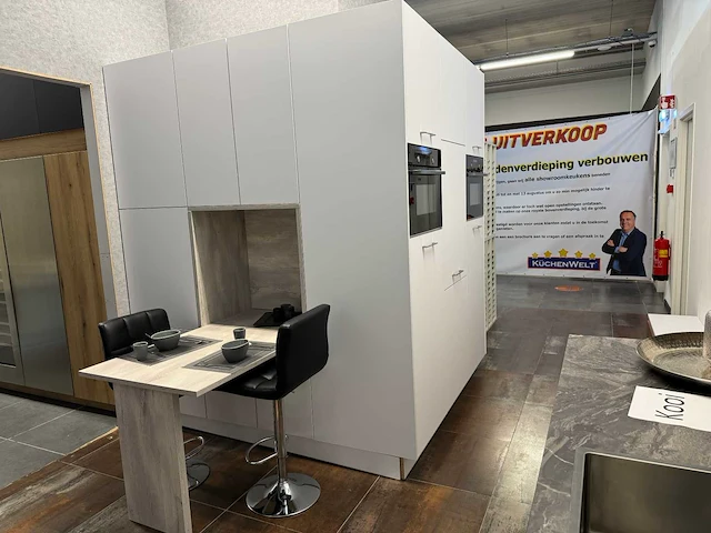 Brigitte - showroomkeuken - afbeelding 12 van  56