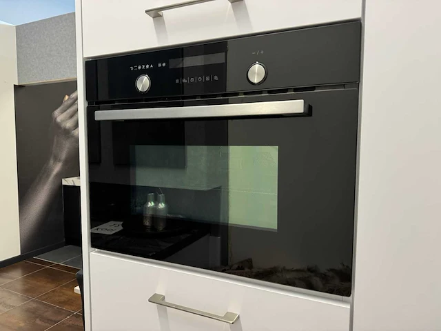 Brigitte - showroomkeuken - afbeelding 26 van  56