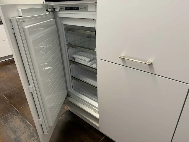 Brigitte - showroomkeuken - afbeelding 29 van  56