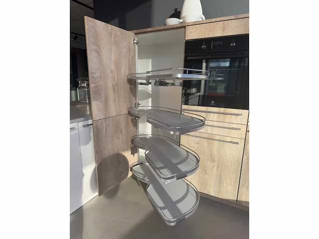 Brigitte - showroomkeuken - afbeelding 22 van  55