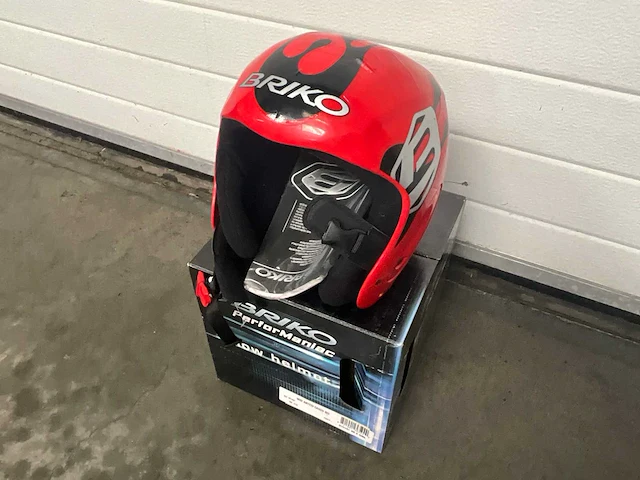 Briko red splash skihelm (135x) - afbeelding 1 van  3