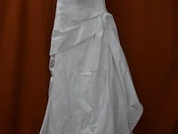 Brinkman trouwjurk, strapless - maat 14 - afbeelding 1 van  4