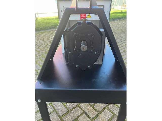 Brinkmann & niemeijer - gc30/te - tractor stroomgenerator - afbeelding 23 van  24