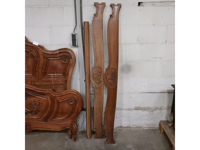 Brocant, massief houten bed - afbeelding 6 van  7