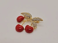 Broche in joan rivers stijl - red cherries - afbeelding 1 van  5