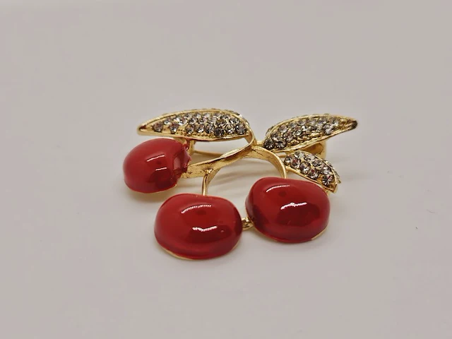 Broche in joan rivers stijl - red cherries - afbeelding 2 van  5