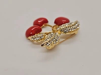 Broche in joan rivers stijl - red cherries - afbeelding 3 van  5
