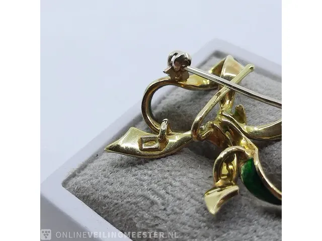 Broche - afbeelding 9 van  9