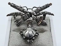 Broche - afbeelding 1 van  10