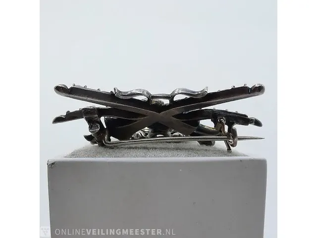 Broche - afbeelding 8 van  10