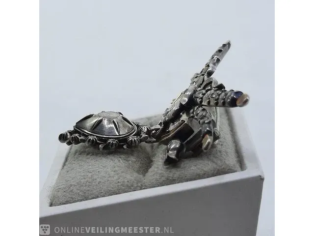 Broche - afbeelding 10 van  10