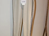 Broek yaya, maat 34. winkelprijs € 79,95 - afbeelding 2 van  2