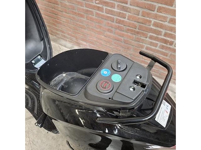 Bromfiets, la souris, alpha - afbeelding 25 van  34