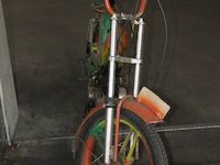 Brommer puch 50cc, rijdend. geen kenteken - afbeelding 2 van  2