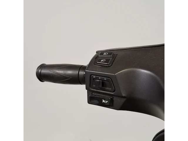 Bromscooter agm, vx 50 injectie, bouwjaar 2022 - afbeelding 16 van  30