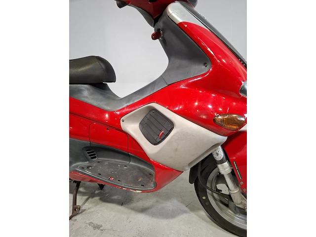 Bromscooter, gilera, runner, 1998 - afbeelding 13 van  25