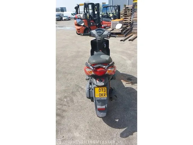 Bromscooter kymco, agility 10, bouwjaar 2009 | d-730-kr - afbeelding 23 van  26