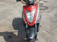 Bromscooter kymco, agility 10, bouwjaar 2012 | f-613-gk - afbeelding 7 van  13