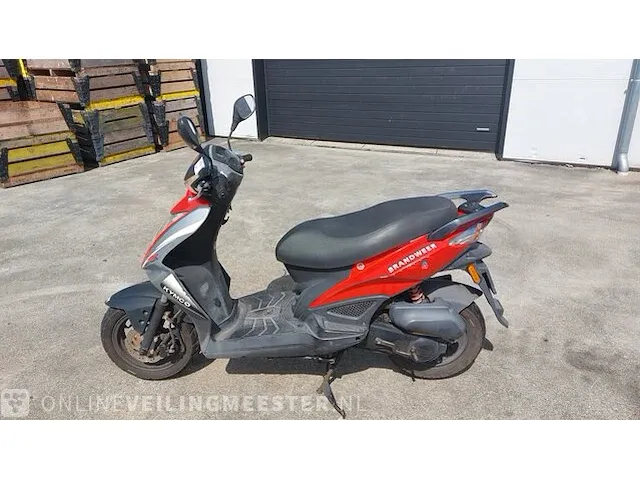 Bromscooter kymco, agility 10, bouwjaar 2012 | f-613-gk - afbeelding 12 van  13