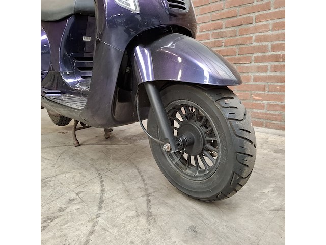 Bromscooter, la souris, sourini, 2019 - afbeelding 7 van  76