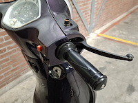 Bromscooter, la souris, sourini, 2019 - afbeelding 46 van  76