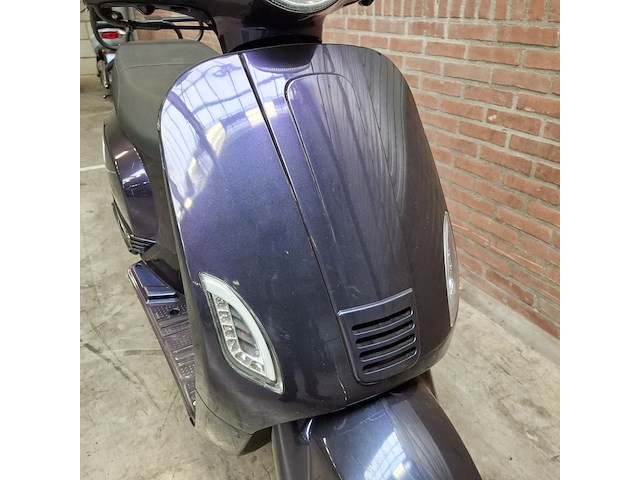 Bromscooter, la souris, sourini, 2019 - afbeelding 48 van  76