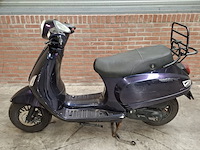 Bromscooter, la souris, sourini, 2019 - afbeelding 53 van  76