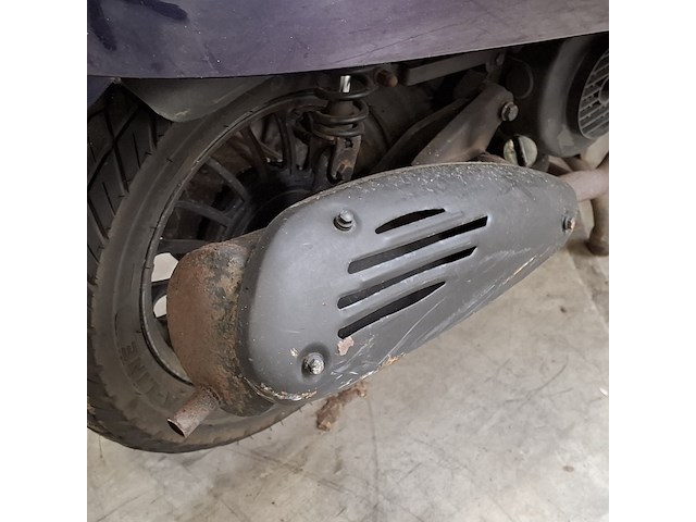 Bromscooter, la souris, sourini, 2019 - afbeelding 56 van  76