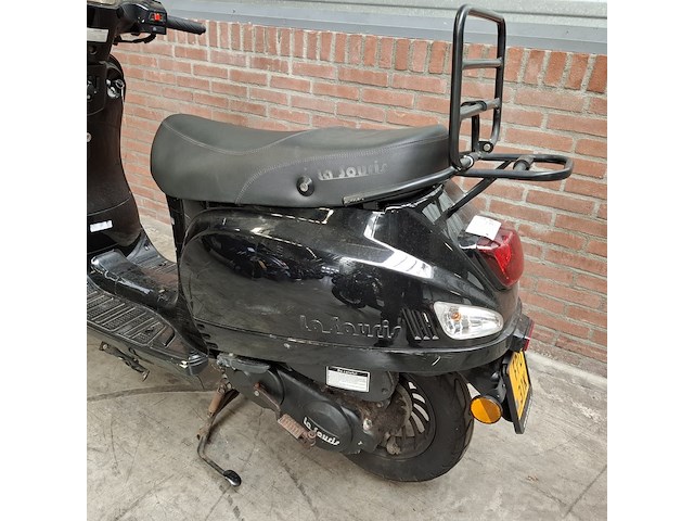 Bromscooter, la souris, sourini, 2023 - afbeelding 11 van  36