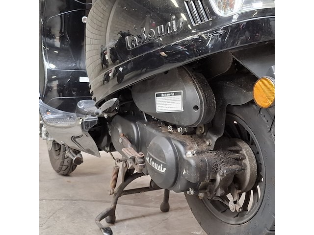 Bromscooter, la souris, sourini, 2023 - afbeelding 14 van  36