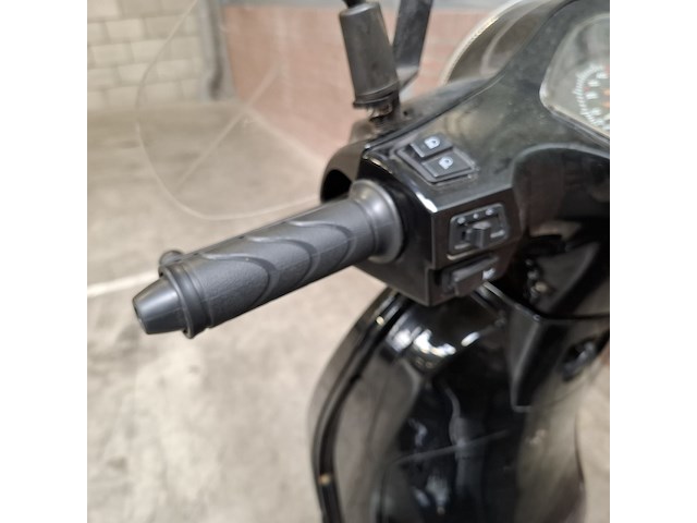 Bromscooter, la souris, sourini, 2023 - afbeelding 17 van  36