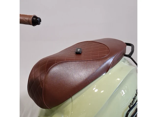 Bromscooter, la souris, valexim, 2025 - afbeelding 29 van  31