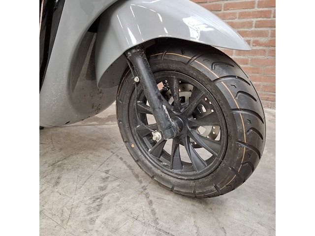 Bromscooter, la souris, valexim - afbeelding 6 van  32