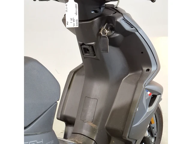 Bromscooter peugeot, speedfight 4, bouwjaar 2024 - afbeelding 8 van  30