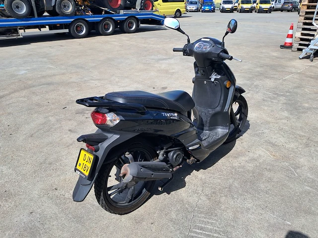 Bromscooter peugeot, tweet evo, 2017 - afbeelding 14 van  18
