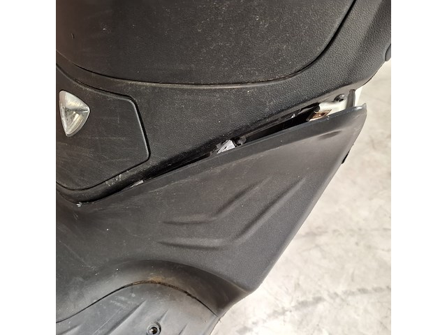 Bromscooter, piaggio, fly 4t, 2018 - afbeelding 2 van  37