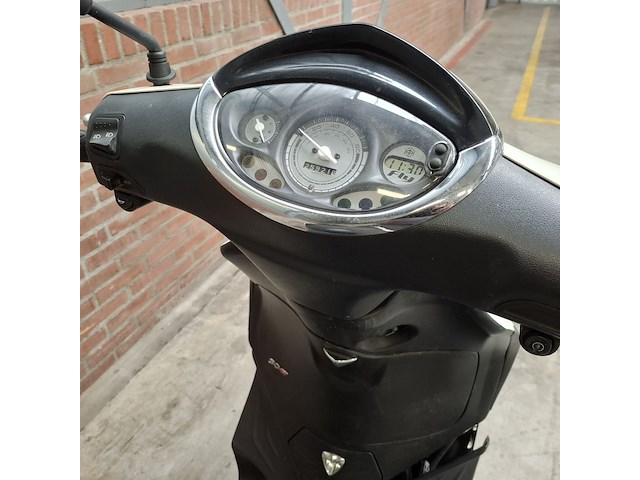 Bromscooter, piaggio, fly 4t, 2018 - afbeelding 4 van  37