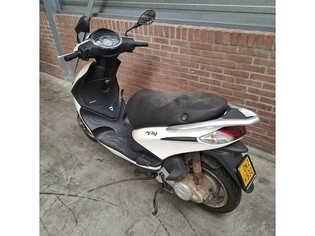 Bromscooter, piaggio, fly 4t, 2018 - afbeelding 31 van  37