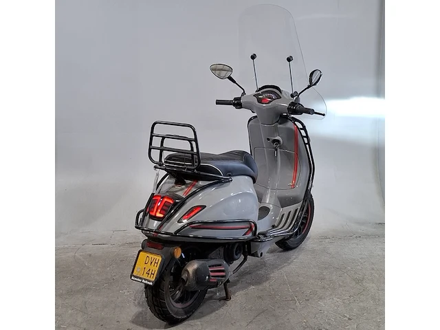 Bromscooter, piaggio, vespa sprint, 2019 - afbeelding 7 van  43
