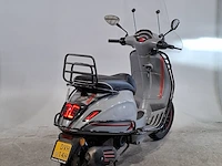 Bromscooter, piaggio, vespa sprint, 2019 - afbeelding 7 van  43