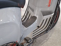 Bromscooter, piaggio, vespa sprint, 2019 - afbeelding 11 van  43