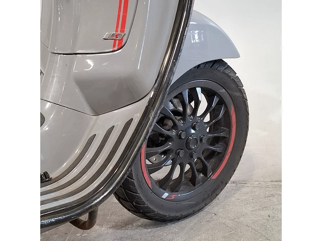 Bromscooter, piaggio, vespa sprint, 2019 - afbeelding 16 van  43