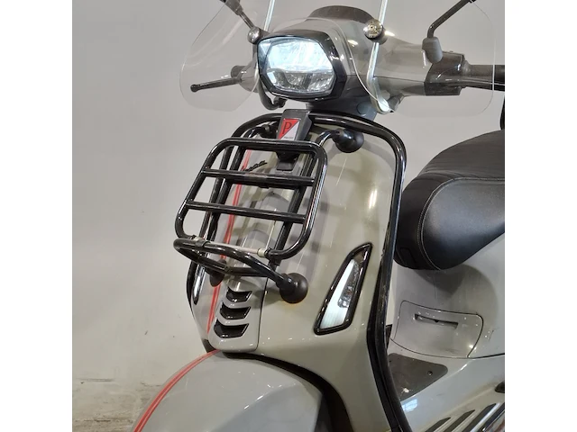Bromscooter, piaggio, vespa sprint, 2019 - afbeelding 23 van  43
