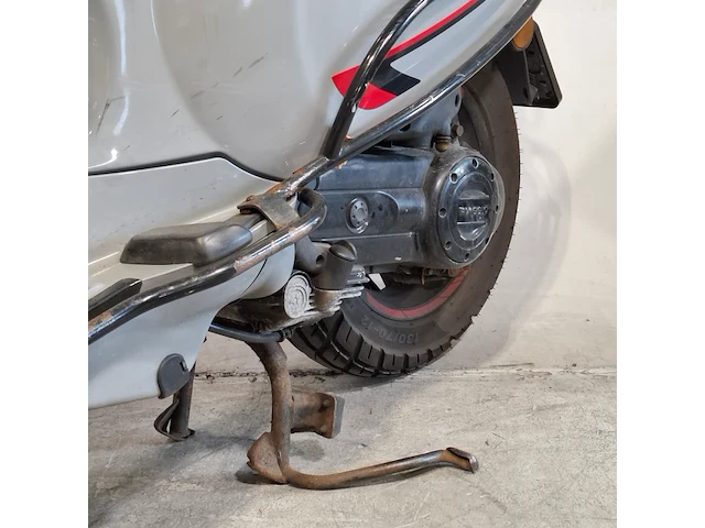 Bromscooter, piaggio, vespa sprint, 2019 - afbeelding 42 van  43