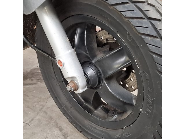 Bromscooter, piaggio, zip, 2016 - afbeelding 6 van  35
