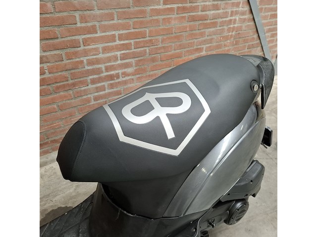 Bromscooter, piaggio, zip, 2016 - afbeelding 22 van  35